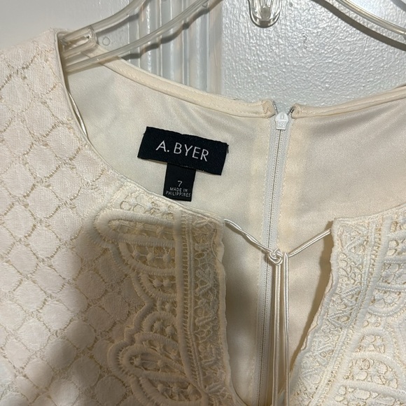 A. Byer Cream Boho Style Short Dress - Size 7 - Picture 2 of 6